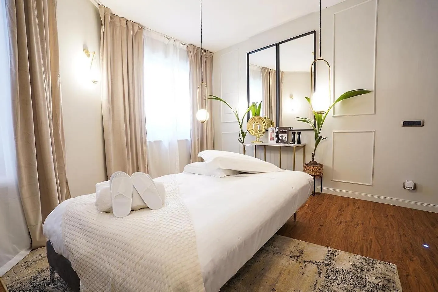 Suite Del Grillo - Fori Imperiali - Il Nido D'Amore Rome Apartment