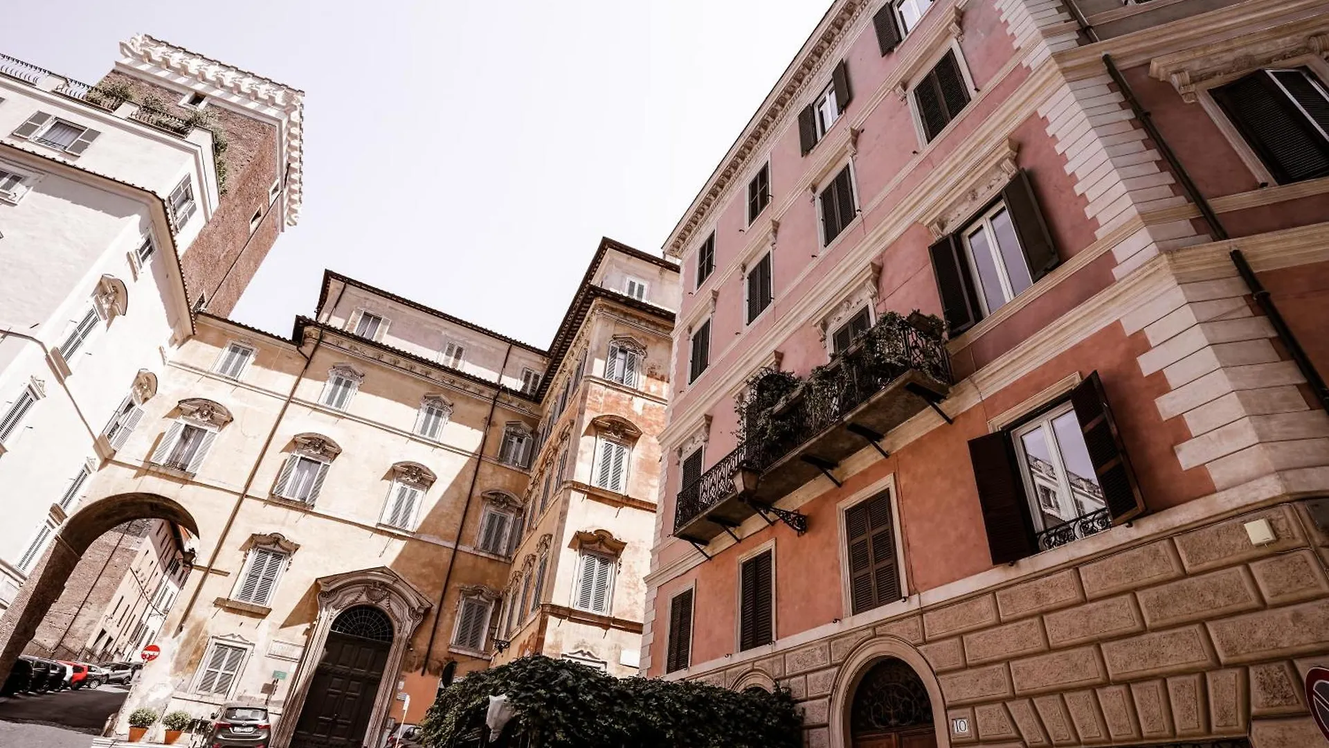 Apartment Suite Del Grillo - Fori Imperiali - Il Nido D'Amore Rome